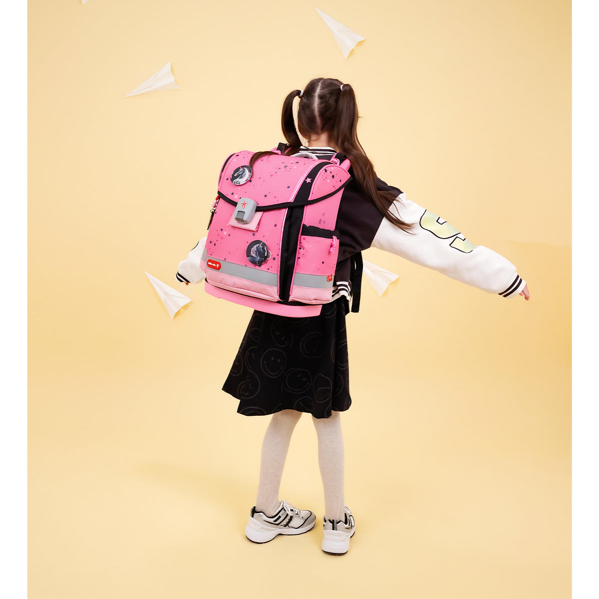 Ergonomic design features of the Belmil Classy Plus Ergonomic School Bag Set for Girls “Pink Black” Design + Unicorn Raincoat – 6-Piece Back-Friendly Starter Set.