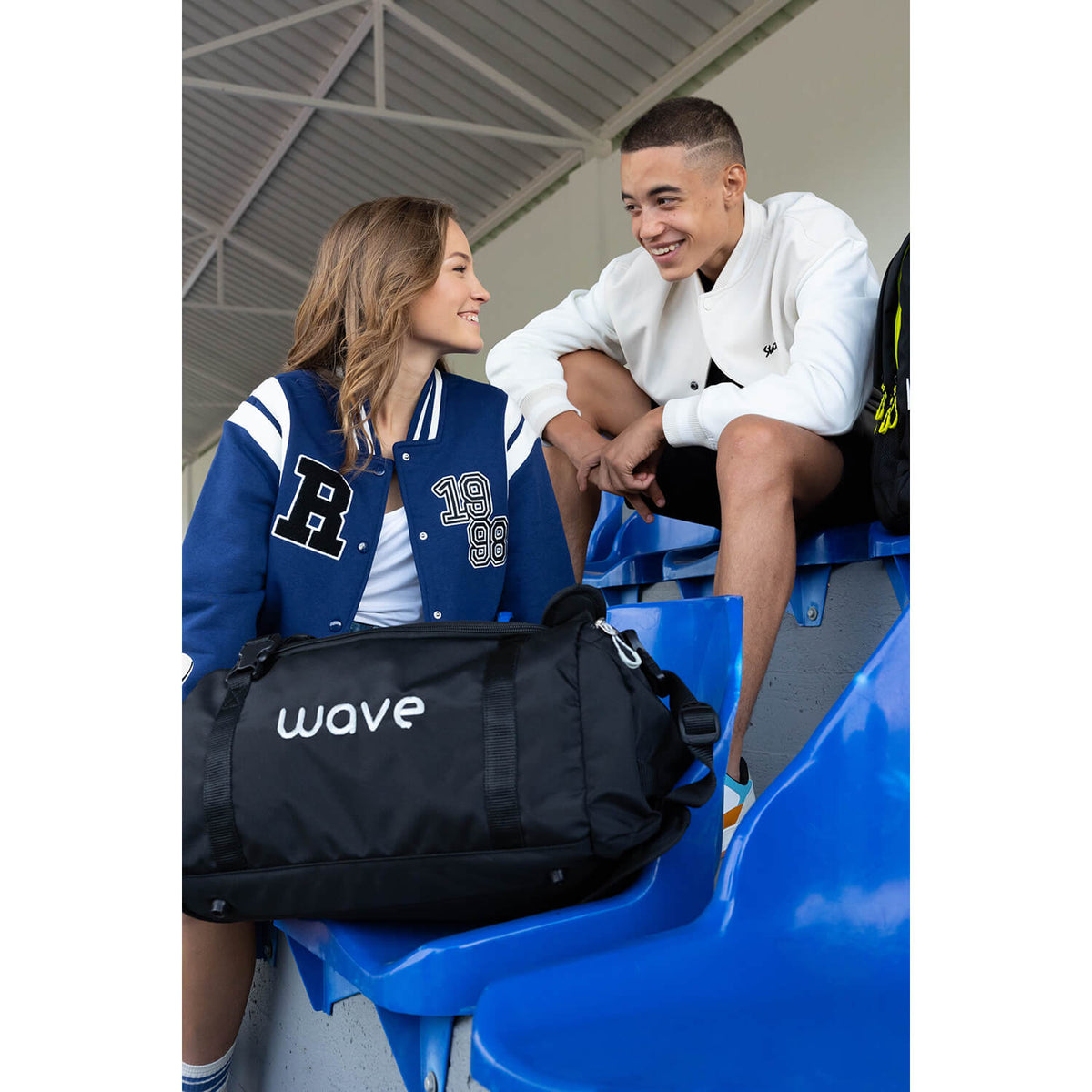 Wave Black Sporttasche