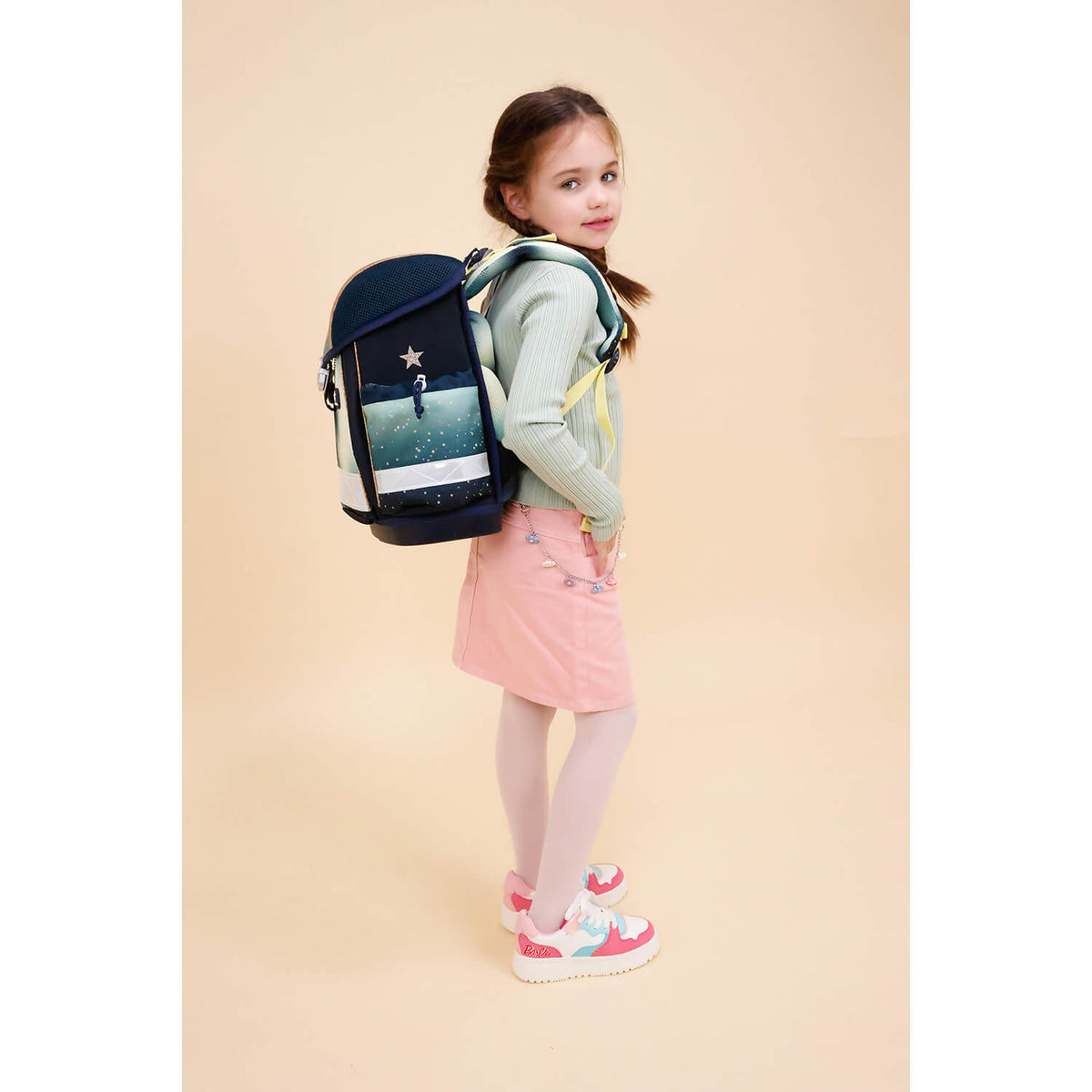 Close-up of the ergonomic features of the Ergonomic School Bag Set for Girls – Belmil Classy Sparkling Unicorn (4 pcs) with padded straps.