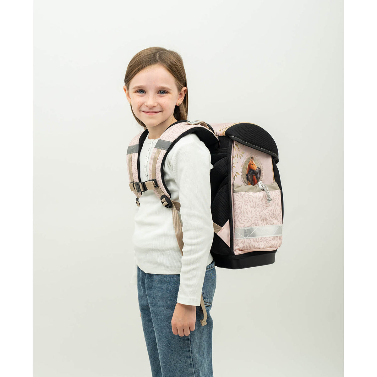 Belmil Classy Ergonomisches Schulranzen-Set für Mädchen „Horse Chestnut“ Design + Unicorn Regenmantel – 5-teiliges Schulstart-Set