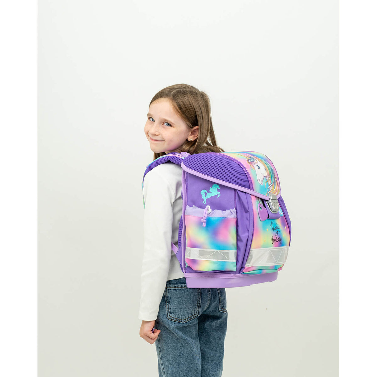 Close-up of the ergonomic straps of The Ergonomic School Bag Set for Girls – Belmil Classy Rainbow Color (5 pcs) demonstrating adjustable features for a perfect fit.