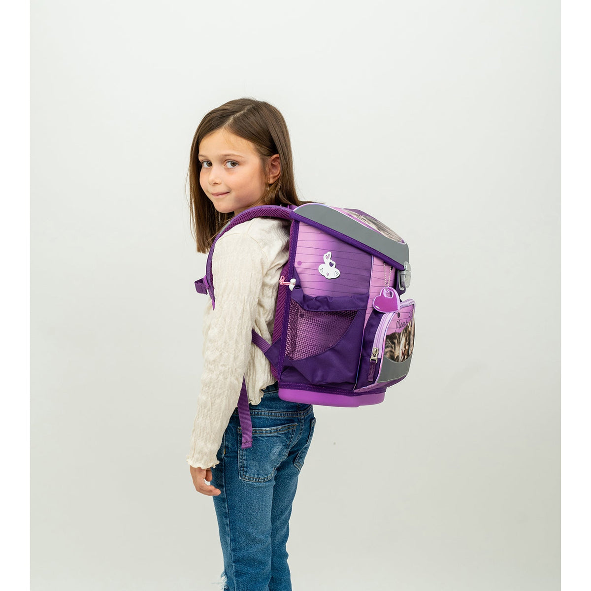 Detailed view of the Belmil Mini-Fit Ergonomic School Bag Set “Little Caty” Design + Unicorn Raincoat – 5-Piece Compact and Comfortable School Starter Set featuring breathable padding and soft shoulder straps.