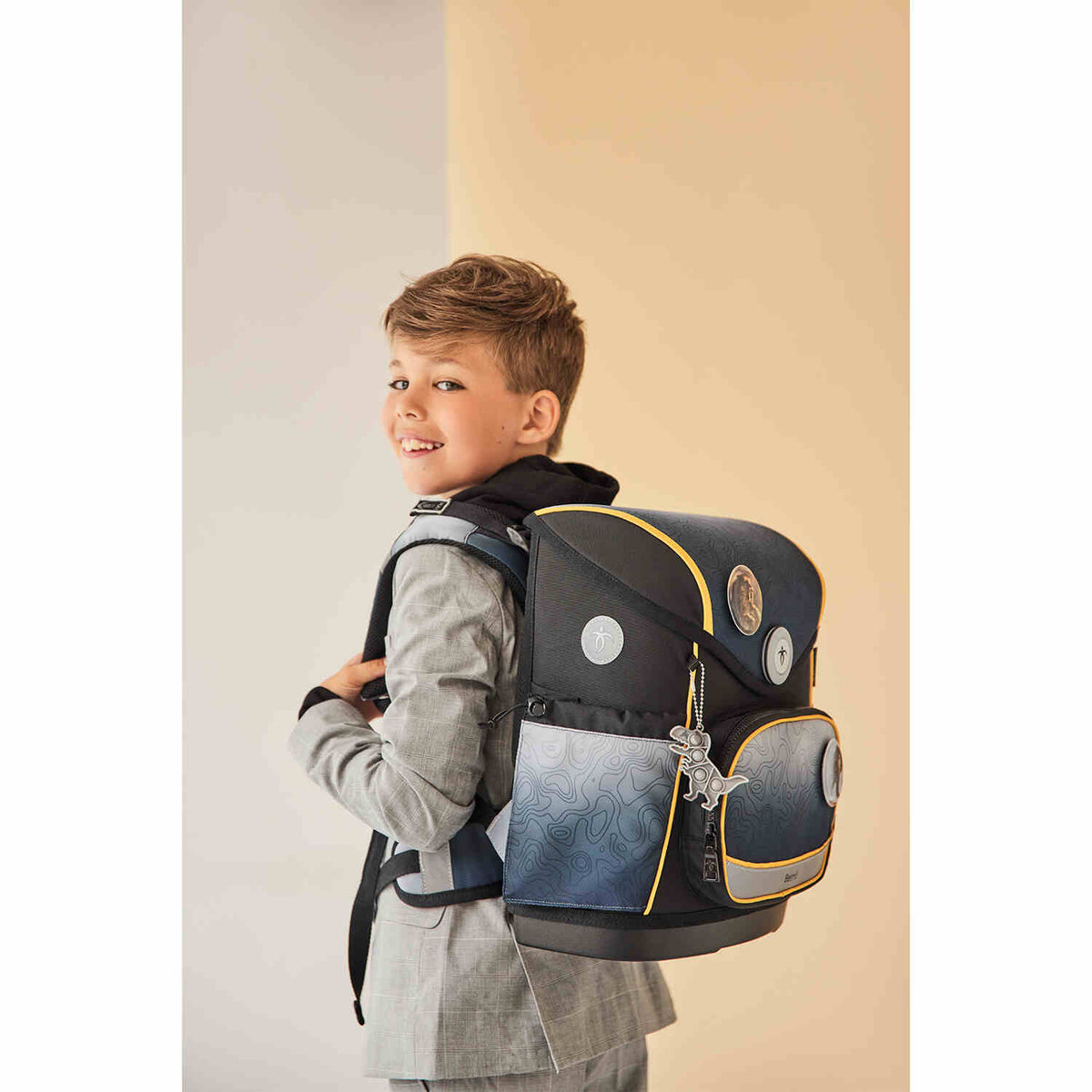 Compact Plus Black-grey schoolbag