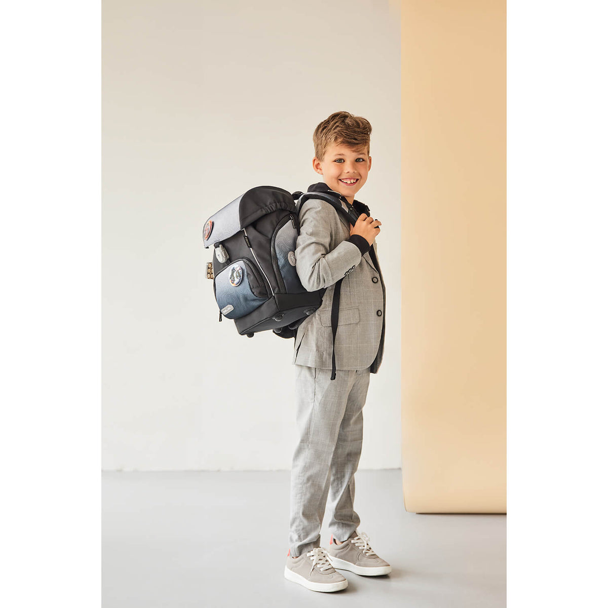 Premium Comfy Plus Black Grey Schulranzen Set 5tlg.