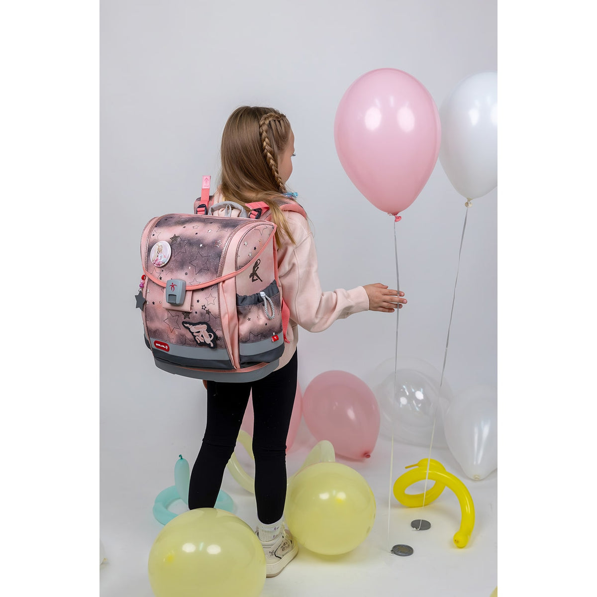 Contents of the Ergonomic School Bag Set for Girls – Belmil Classy Plus Rose Ballet School Bag Set 5 pcs including gym bag and pencil case.