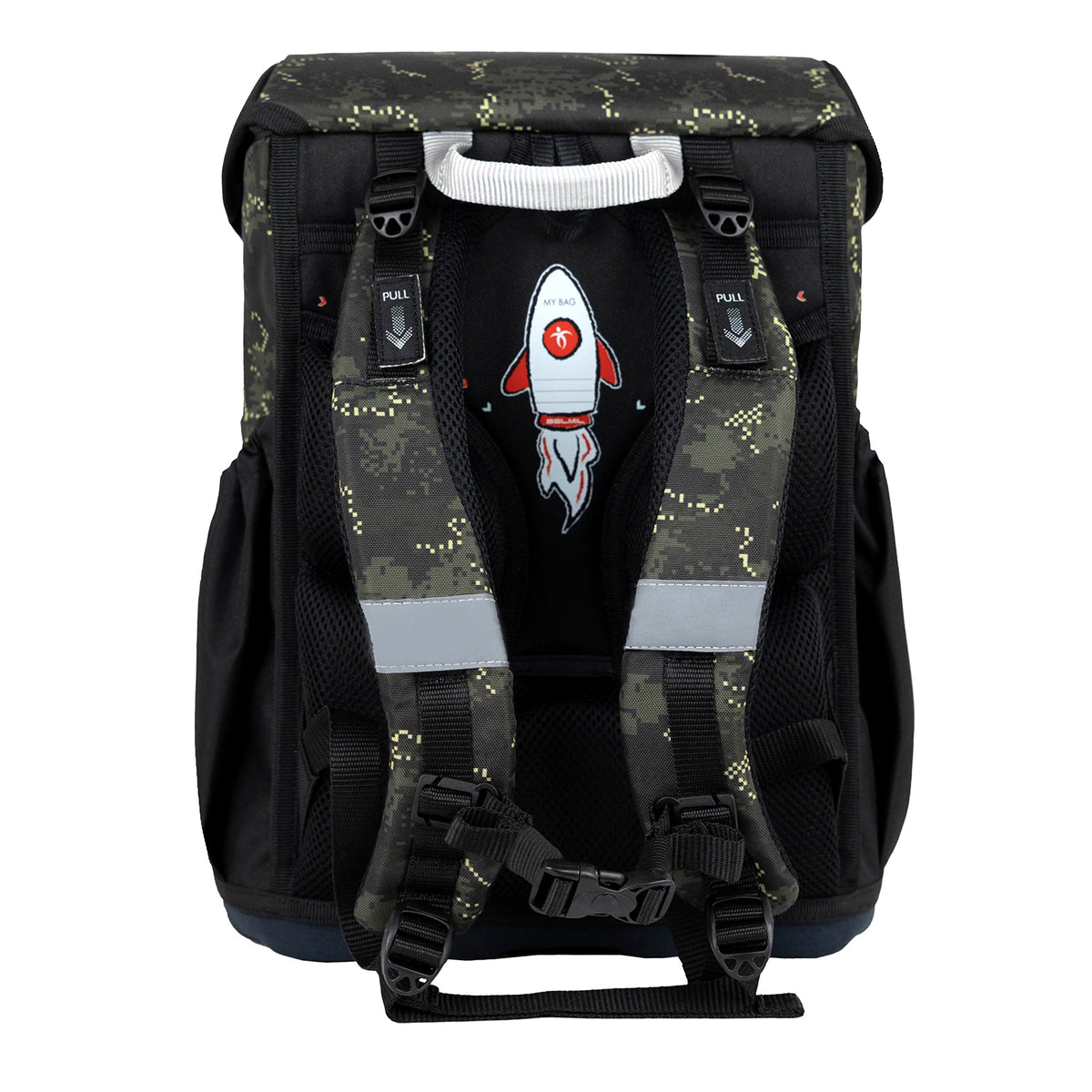 Detailed image of the thermal front pocket of the Ergonomic School Bag Set for Boys – Belmil Maxi Night Hunter School Bag Set 5 pcs designed for snacks.