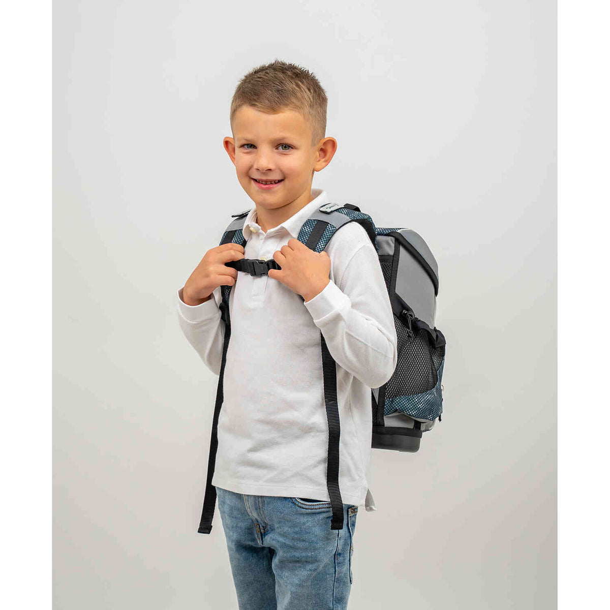 Ergonomic School Bag for Boys - Mini-Fit Red Dots